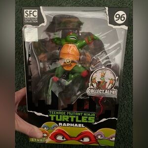 TEENAGE MUTANT NINJA TURTLES RAPHAEL SUPER FIGURE COLLECTION NEW